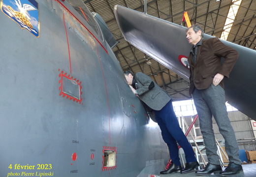 2023 02 04 AlzMar-PL P1250142 Emmanuel Breguet Visite du 59 Briefing Jean Luc Dedieu